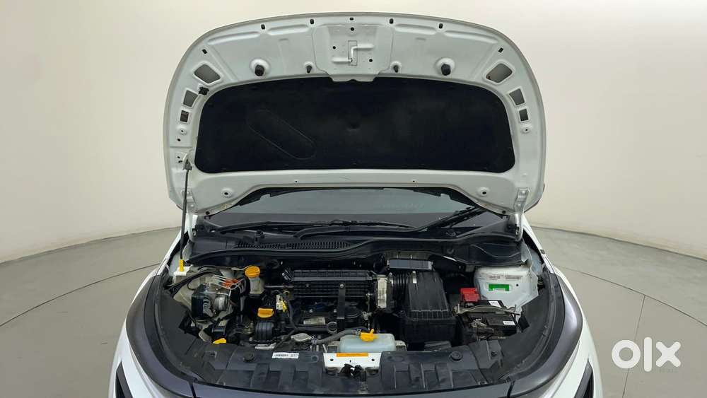 Tata Altroz Xm (s) Petrol, 2025, Petrol