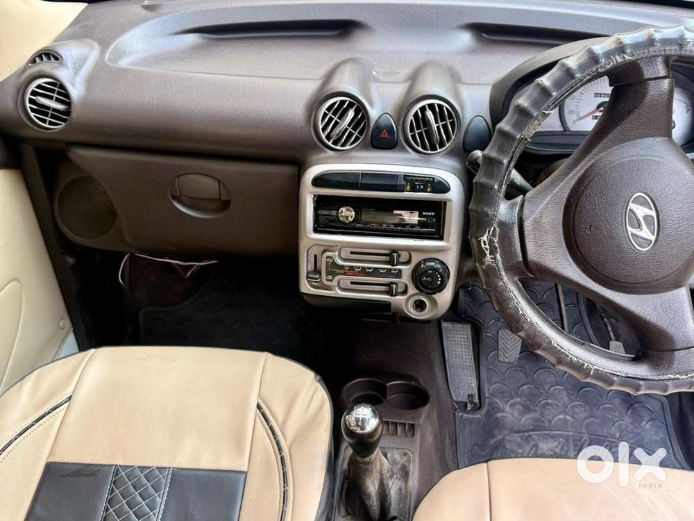 Hyundai Car 2011 Petrol