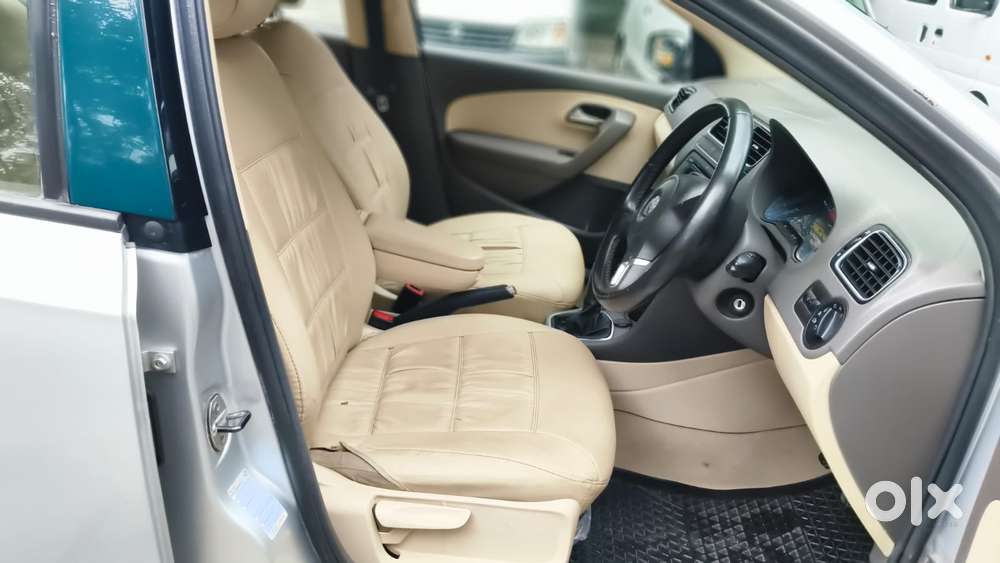 Volkswagen Vento Petrol Highline, 2011, Petrol