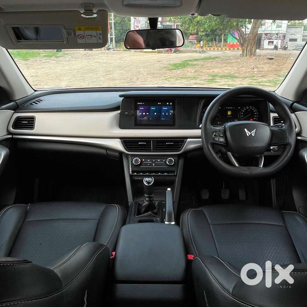 Mahindra Xuv700 Petrol Manual 2022
