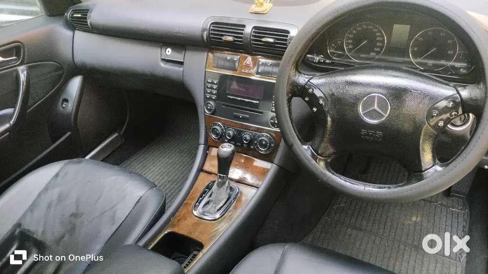 Mercedes-benz C-class 2005 Petrol Well Maintained