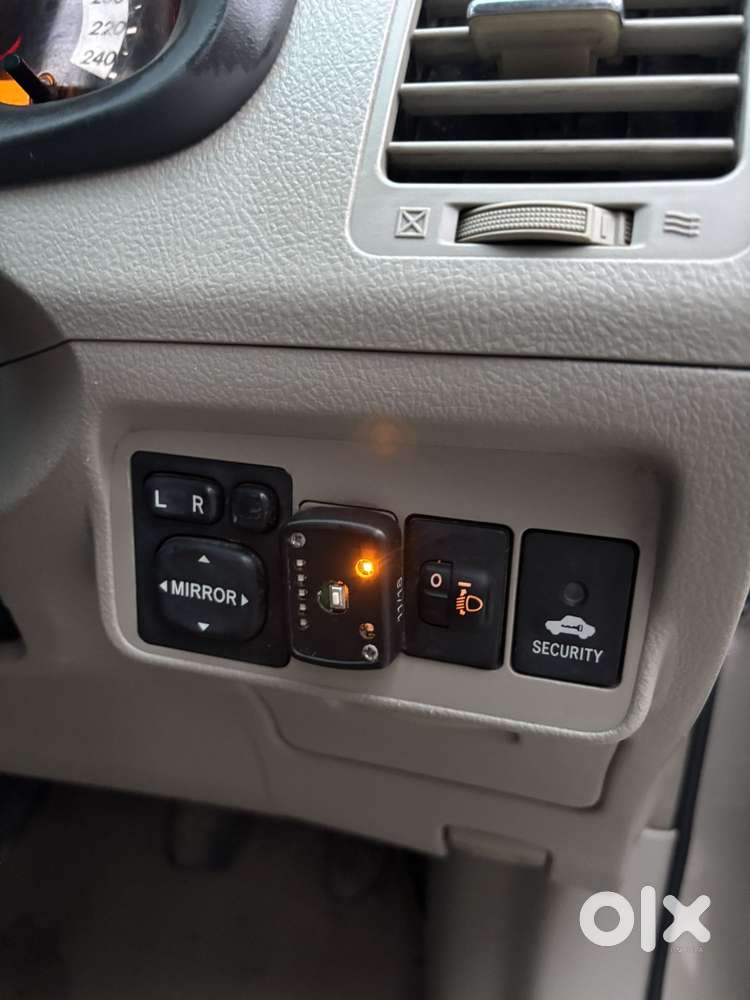 Toyota Corolla Altis 2010-2013 1.8 G Cng, 2012, Cng & Hybrids