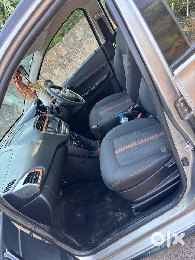 Tata Tiago Nrg 1.2 Xz Mt, 2019, Petrol