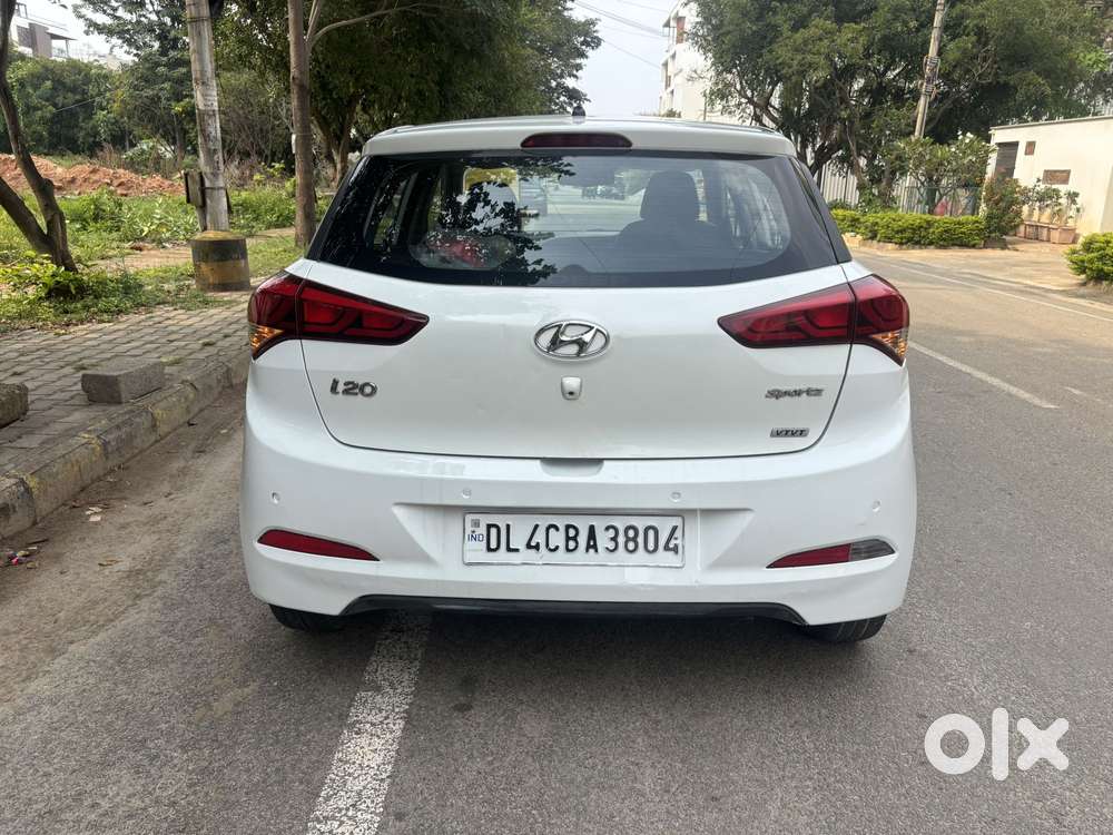 Hyundai Elite I20 Sportz (o) 1.2, 2014, Petrol