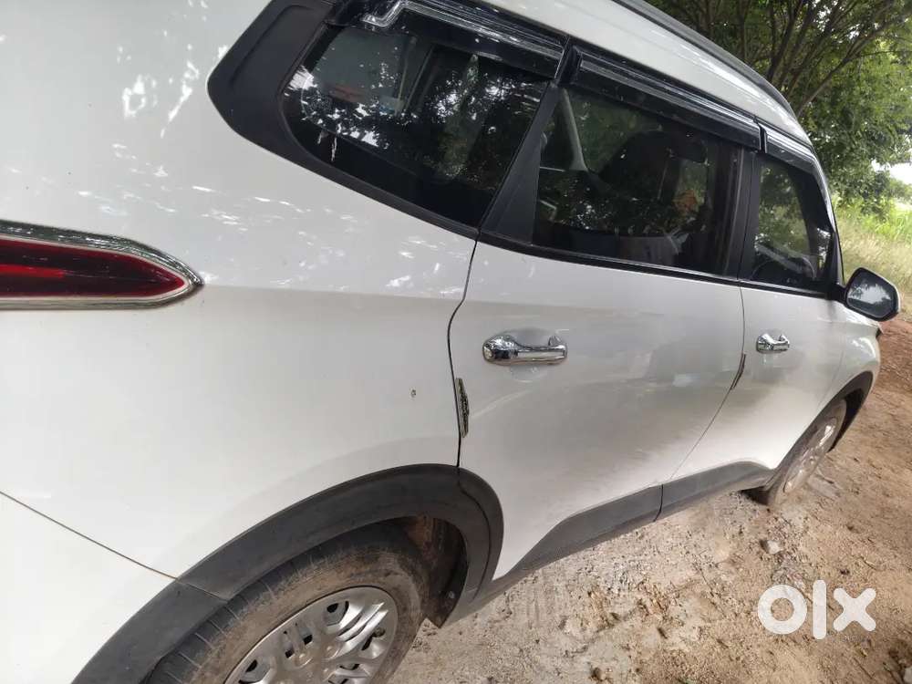 Kia Carens Prestige 2023