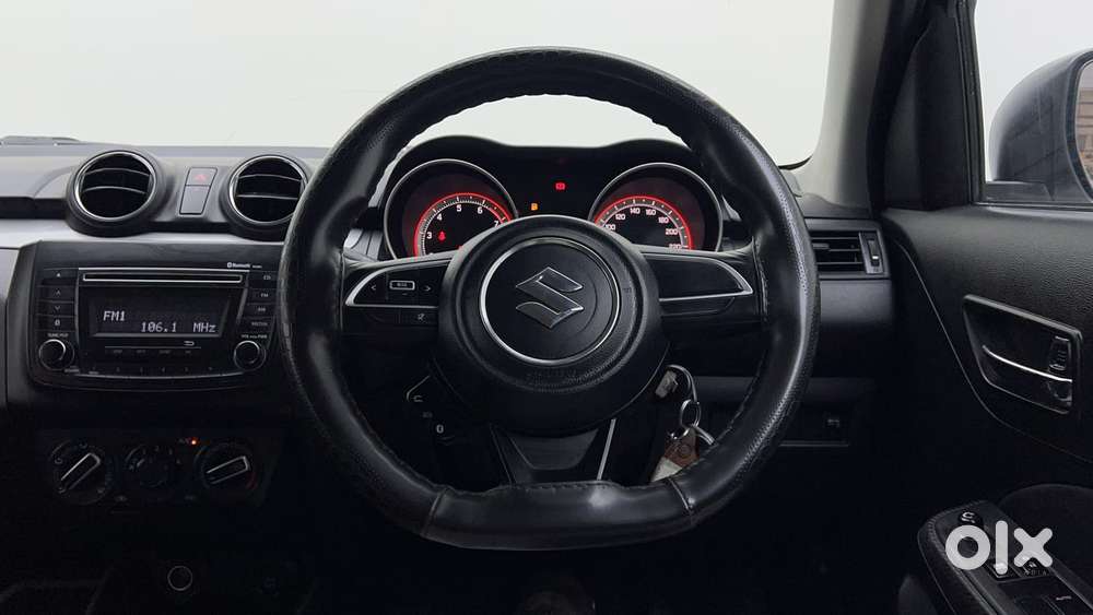 Maruti Suzuki Swift Amt Vxi, 2020, Petrol