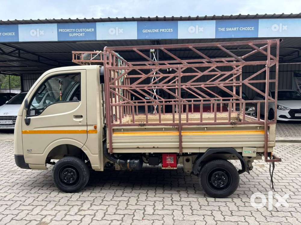 Tata Tiago Xt Icng, 2023, Petrol