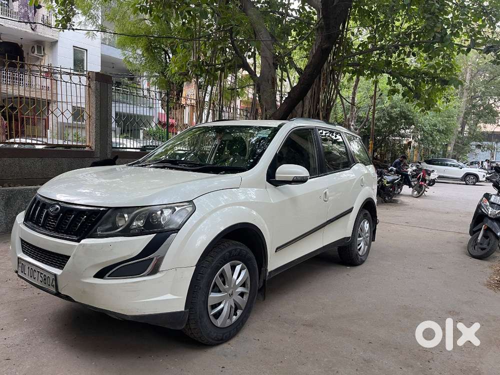 Xuv500 W6 Diesel 2016  1st Owner  Manual  Good Condition