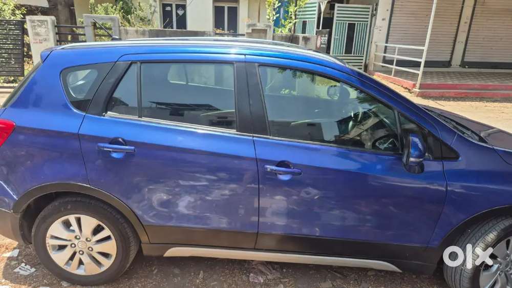 Maruti Suzuki S-cross 2016 Diesel Well Maintained