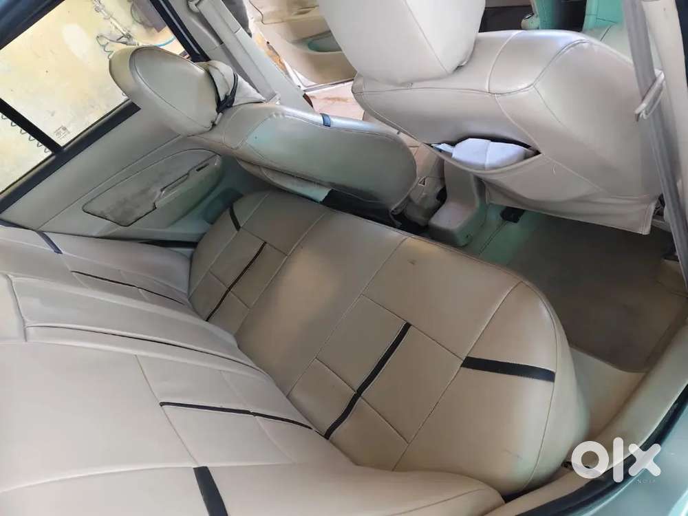 Maruti Suzuki Dzire 2012