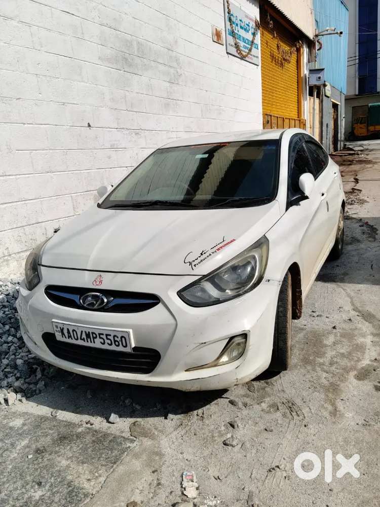 Hyundai Verna 2015 Petrol Well Maintained