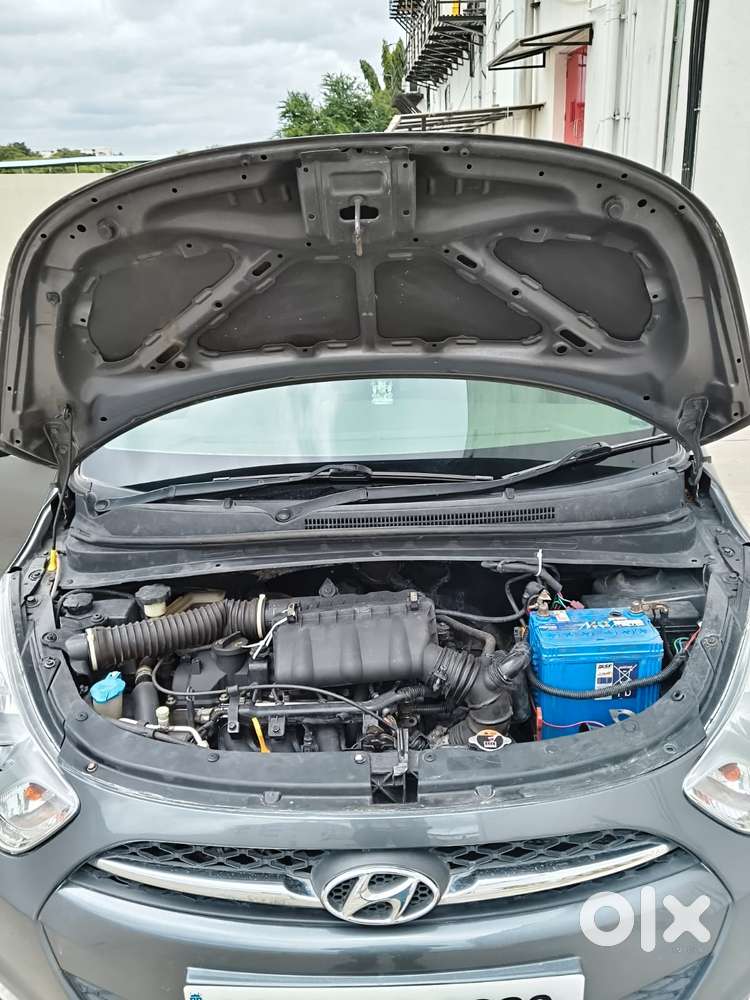 Hyundai I10 Sportz 1.2 Automatic Kappa2, 2013, Petrol