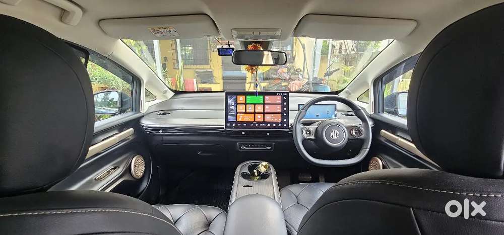 Mg Windsor Ev 2024 Electric Well Maintained