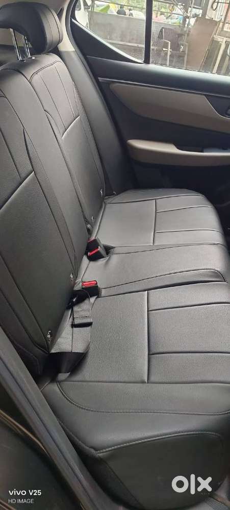 Honda Elevate V Mt, 2023, Petrol
