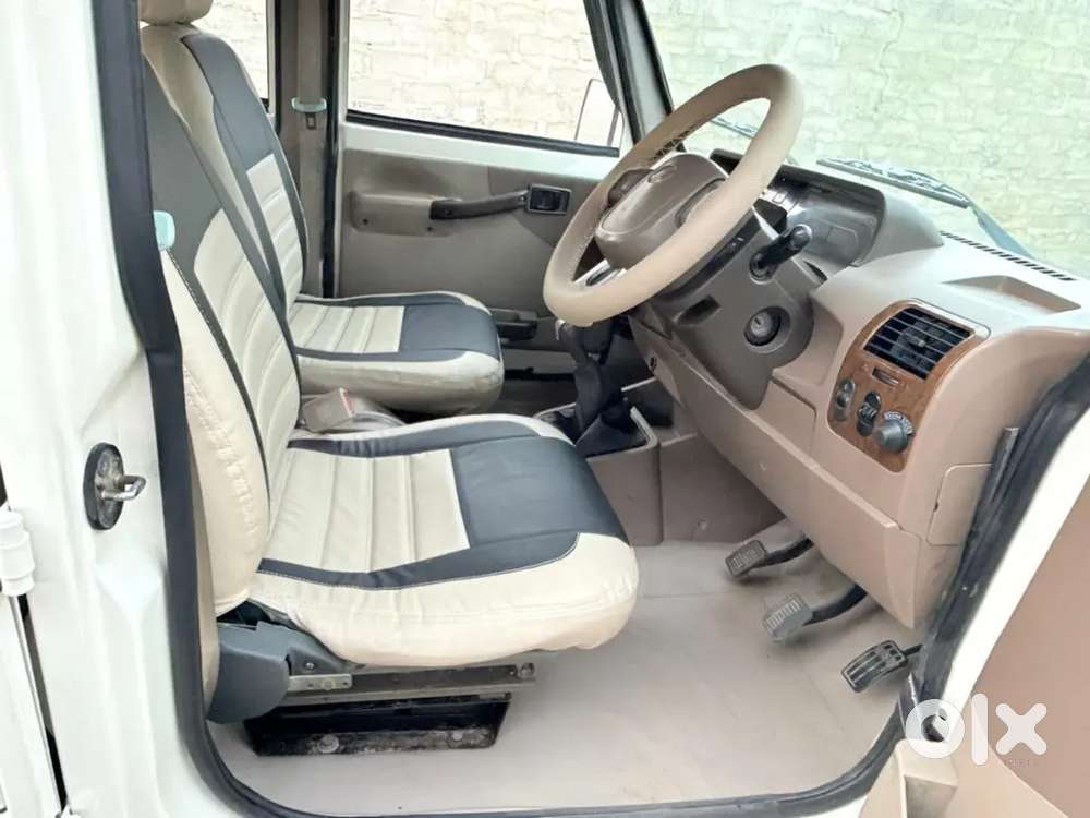 Mahindra Bolero 2016 कार