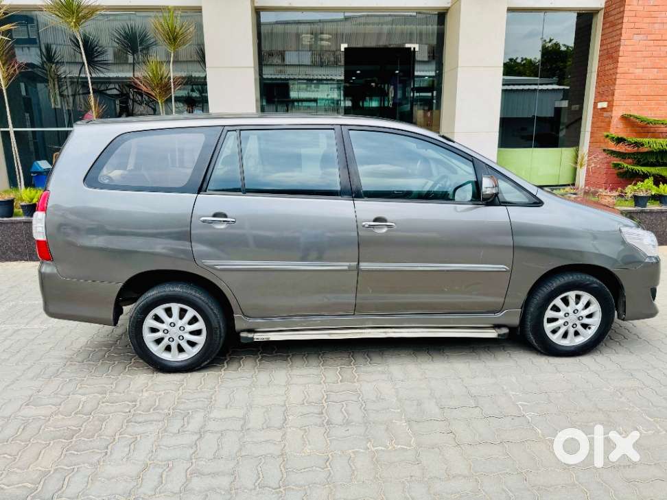 Toyota Innova 2.5 Vx 8 Str, 2012, Diesel