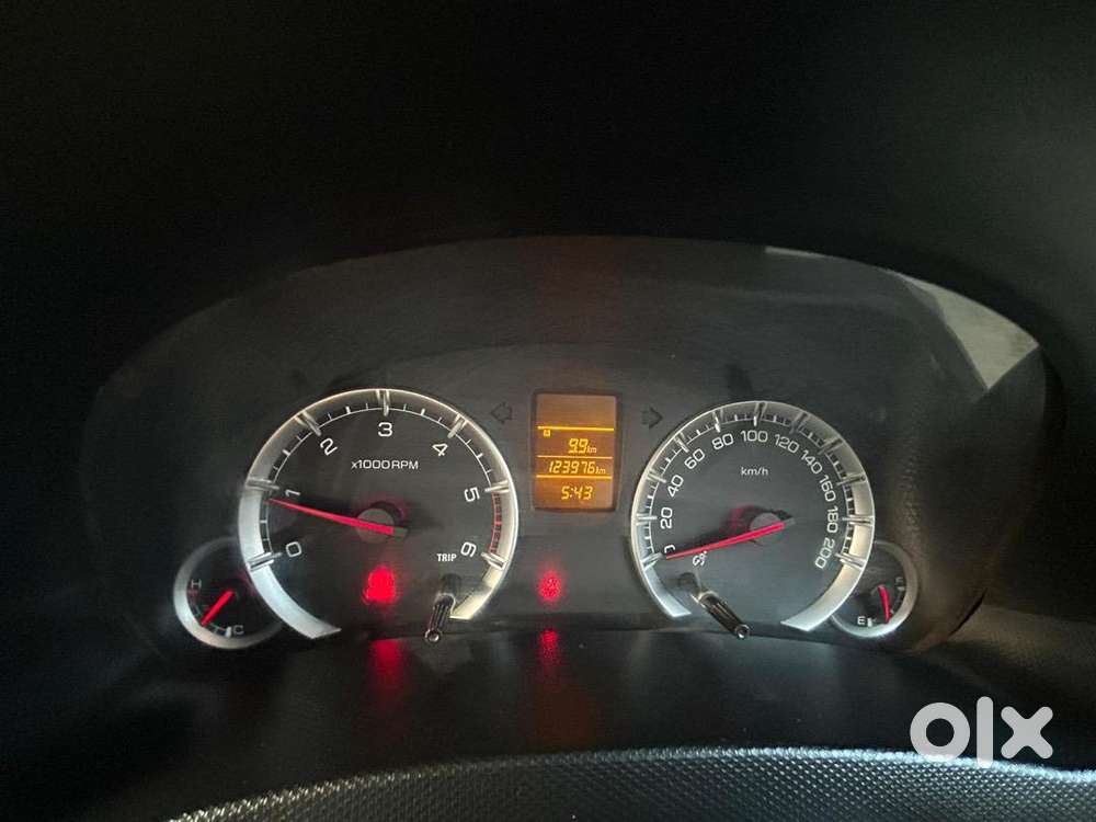 Maruti Suzuki Swift Dzire 2015 Diesel Well Maintained