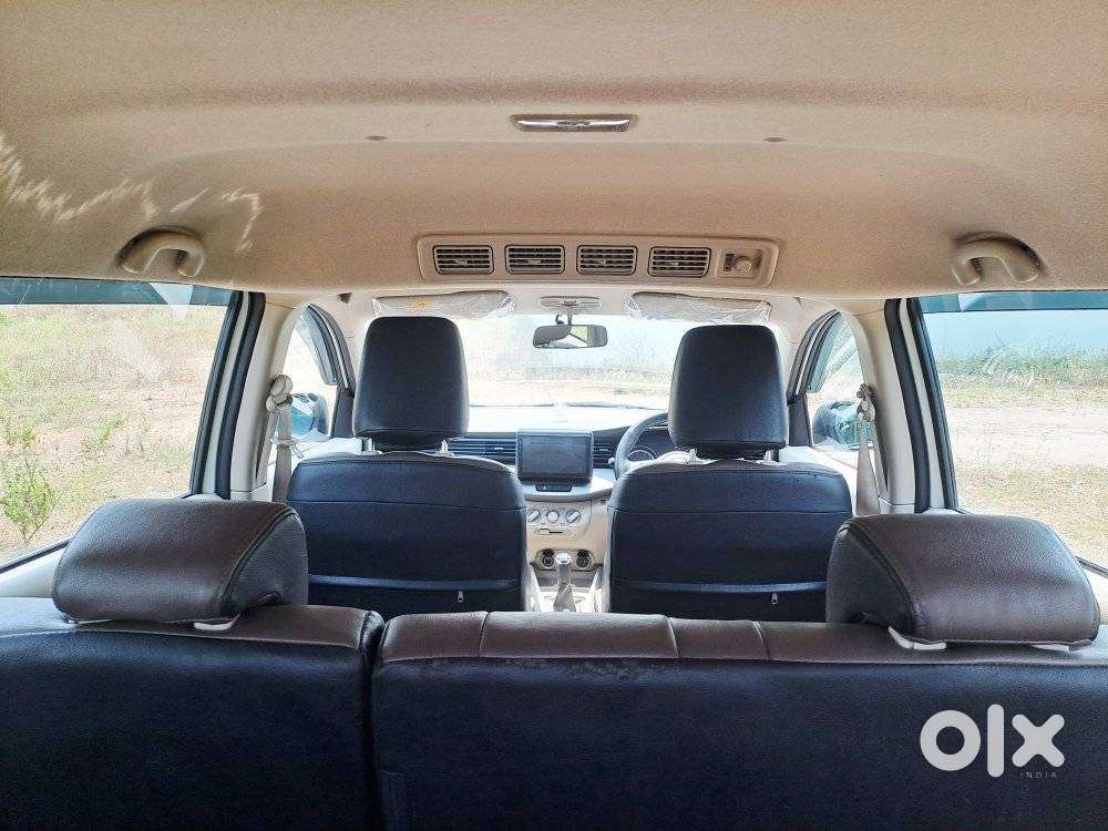 Maruti Suzuki Ertiga 2022-2023 Vxi Cng, 2022, Petrol