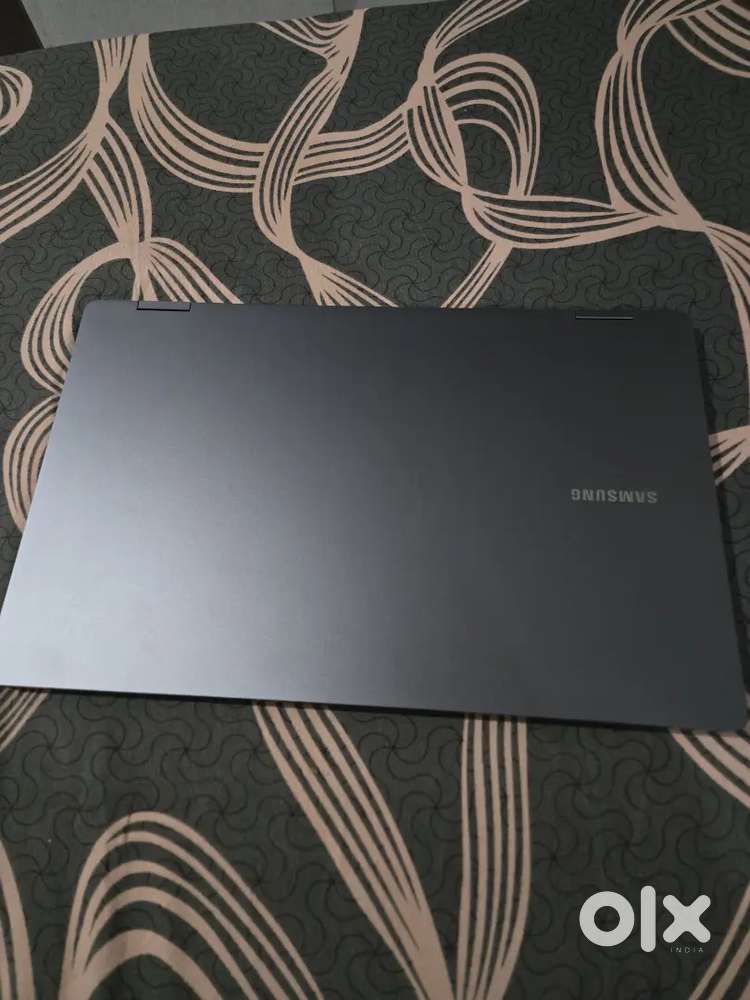 Samasung galaxy book4  Intel evoi7 16gb ram 1tb ssd laptop