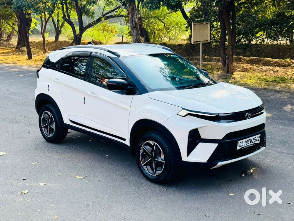 Tata Nexon 2023 Oct Creative Petrol Well Maintained