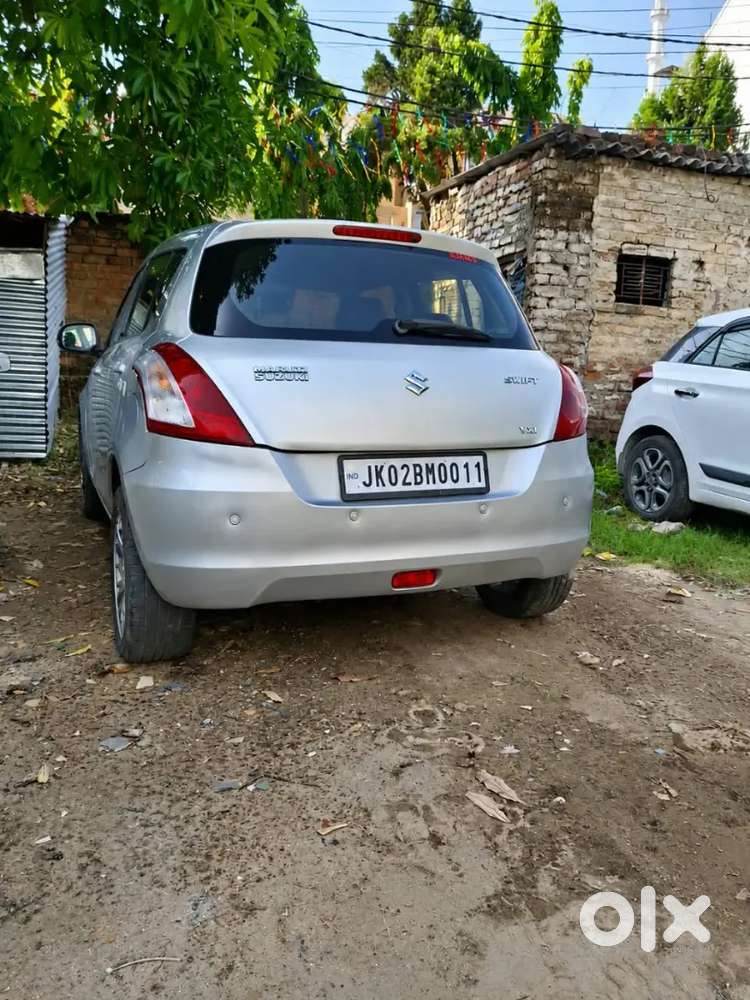 Maruti Suzuki Swift Petrol 2015