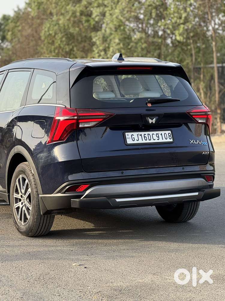 Mahindra Xuv700 2.0 Ax 7 Petrol Mt Str, 2021, Petrol
