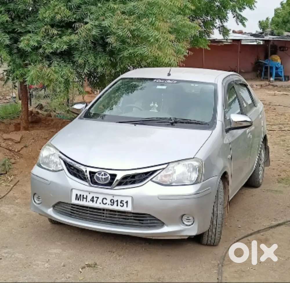 Toyota Etios Cross 2016