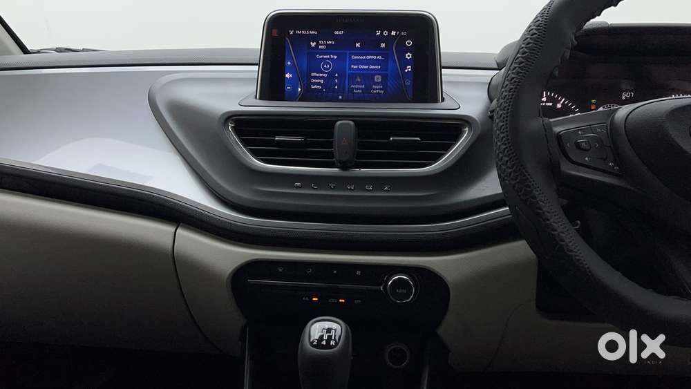 Tata Altroz 1.2 Xt, 2022, Petrol