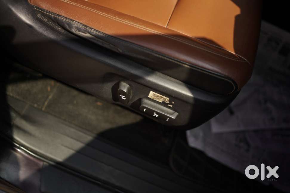 Toyota Innova Crysta 2.8z Automatic, 2019, Diesel