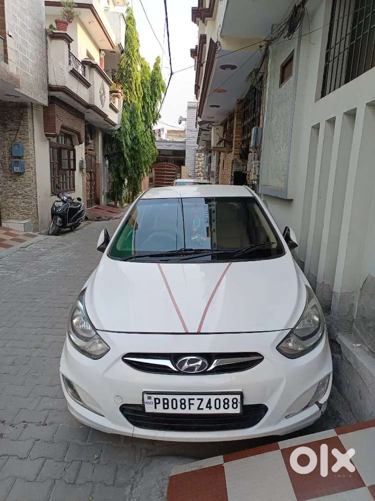 Hyundai Verna 2014 Petrol 90000 Km Driven