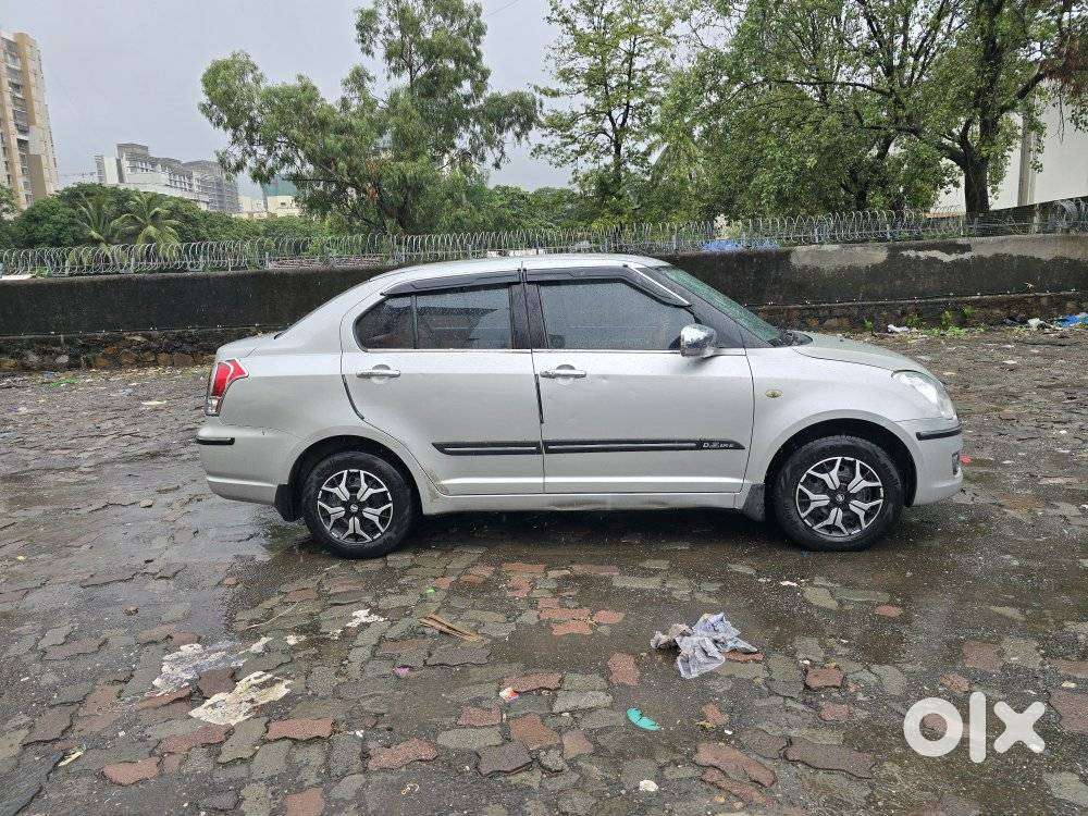 Maruti Suzuki Dzire 1.2 Vxi, 2011, Cng & Hybrids