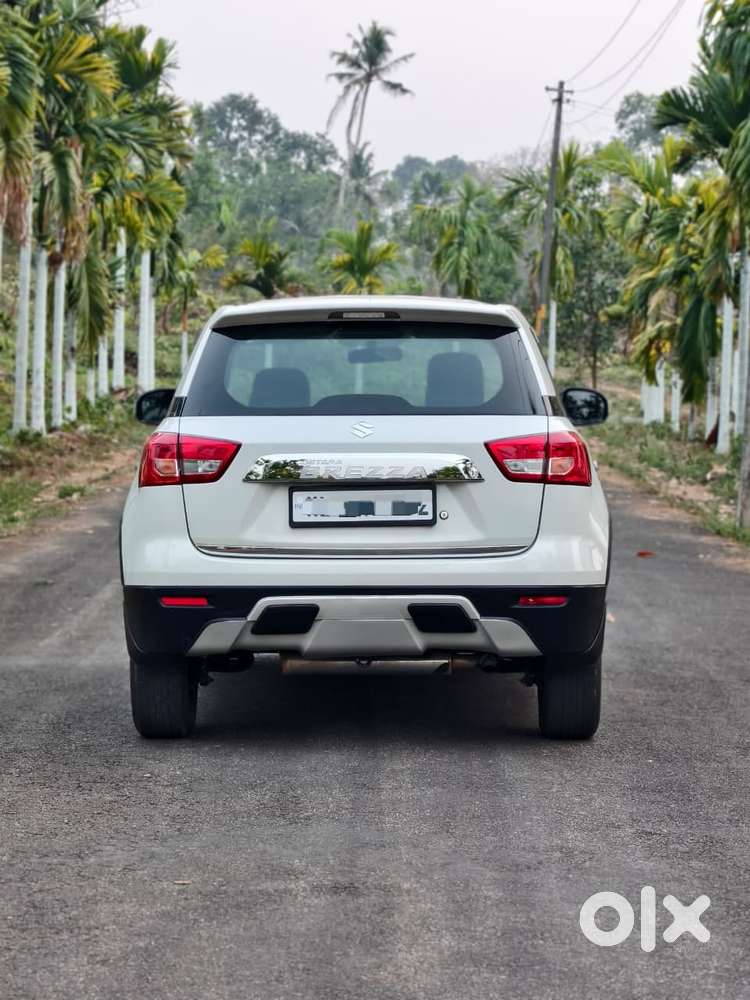 Maruti Suzuki Brezza Ldi, 2016, Diesel