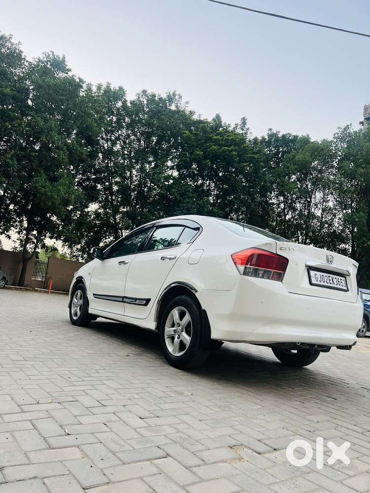 Honda City V Mt Exclusive, 2010, Petrol