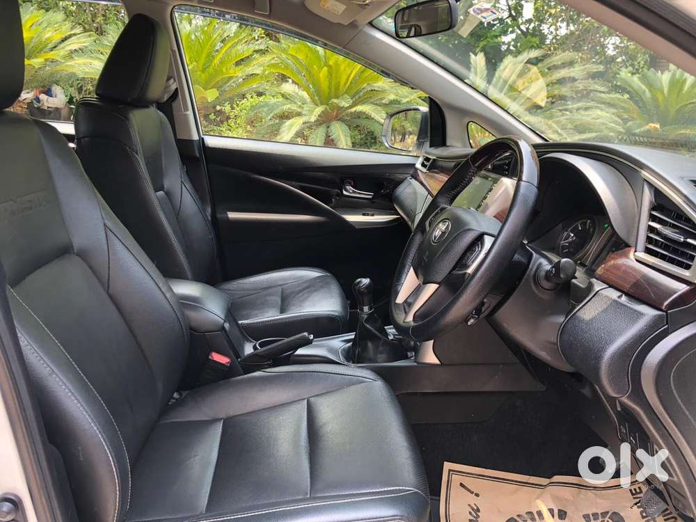 Toyota Innova Crysta [2020-ongoing] 2.4 Zx 7 Str, 2023, Diesel