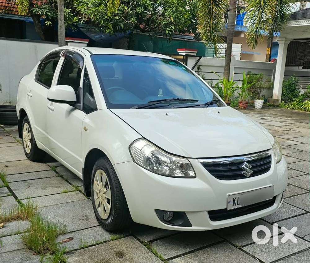 Maruti Suzuki Sx4 Vxi Bsiv, 2009, Petrol