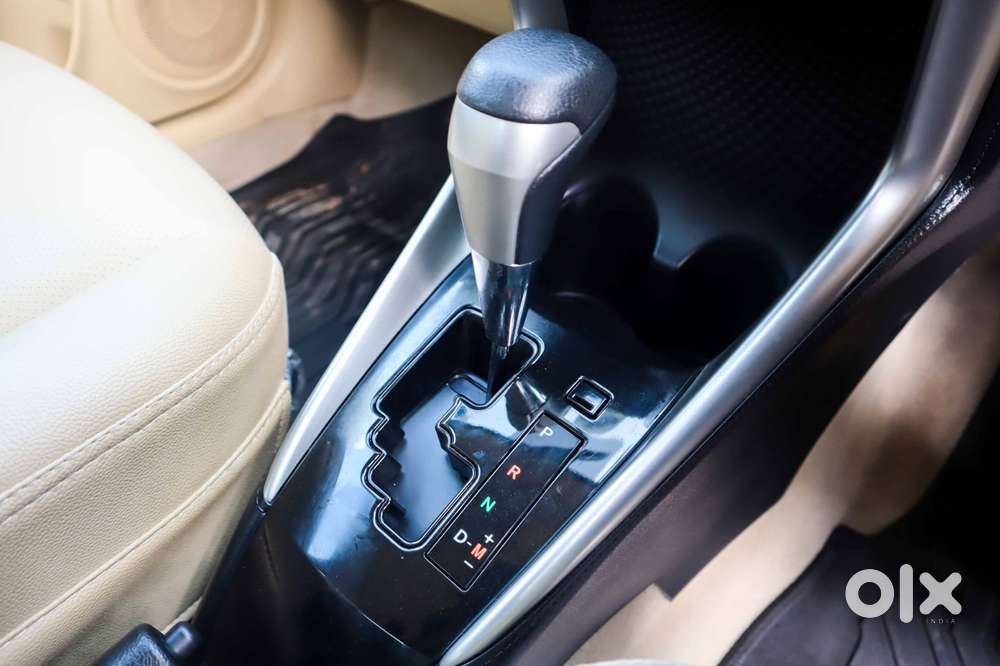 Toyota Yaris G Cvt, 2018, Petrol