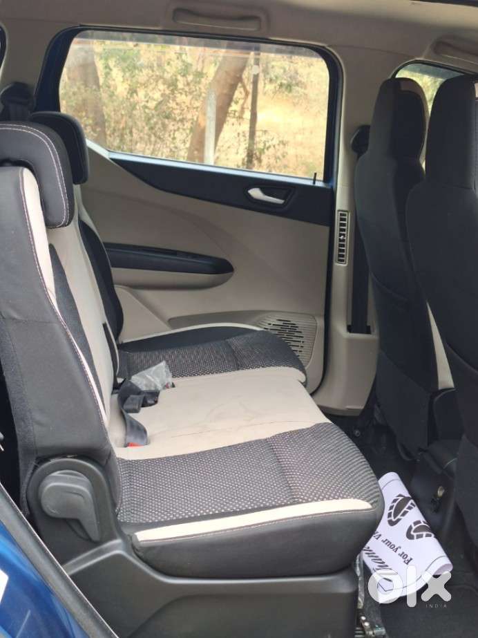 Renault Triber Rxz Easy-r Amt, 2022, Petrol