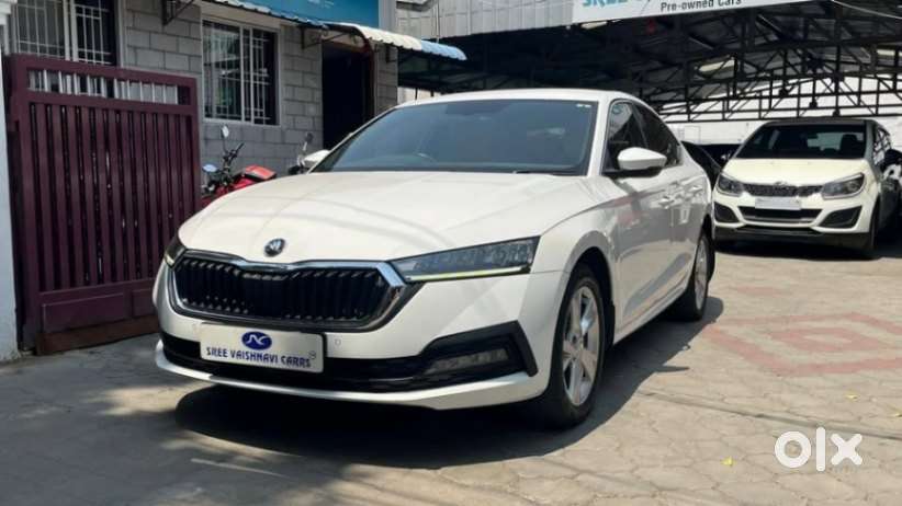 Skoda Octavia 2.0 Style Tsi At, 2021, Petrol