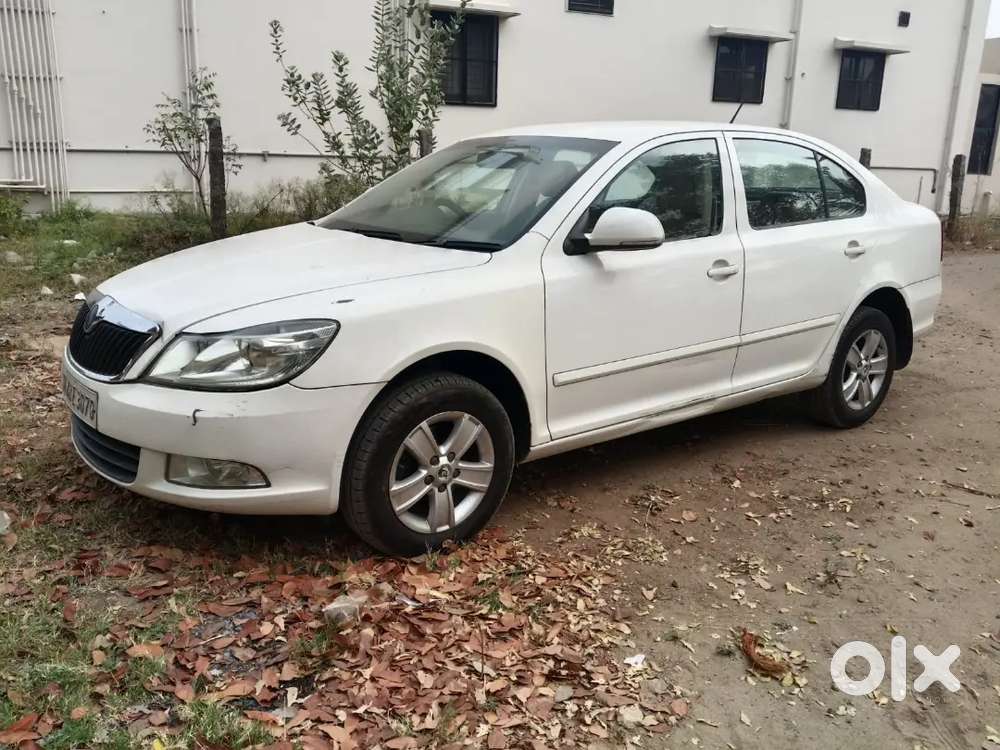 Skoda Laura 2011