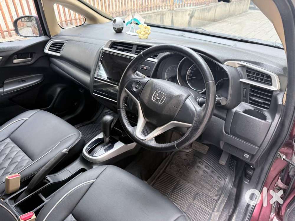 Honda Jazz V Cvt, 2017, Petrol