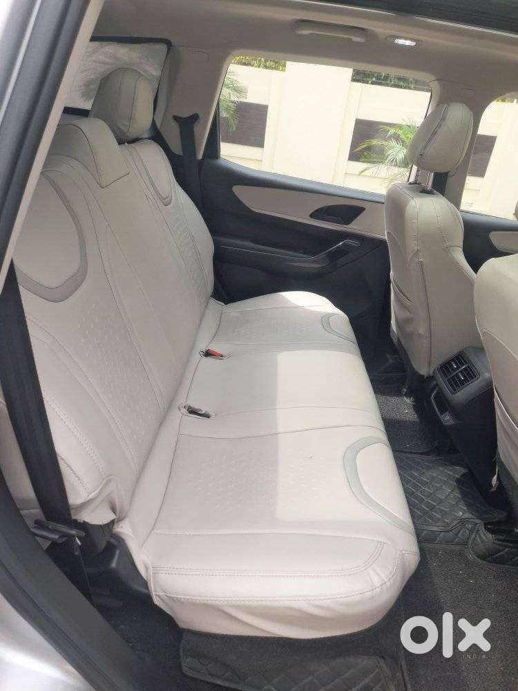 Mahindra Xuv700 2.2 Ax 5 Diesel Mt Str, 2022, Diesel