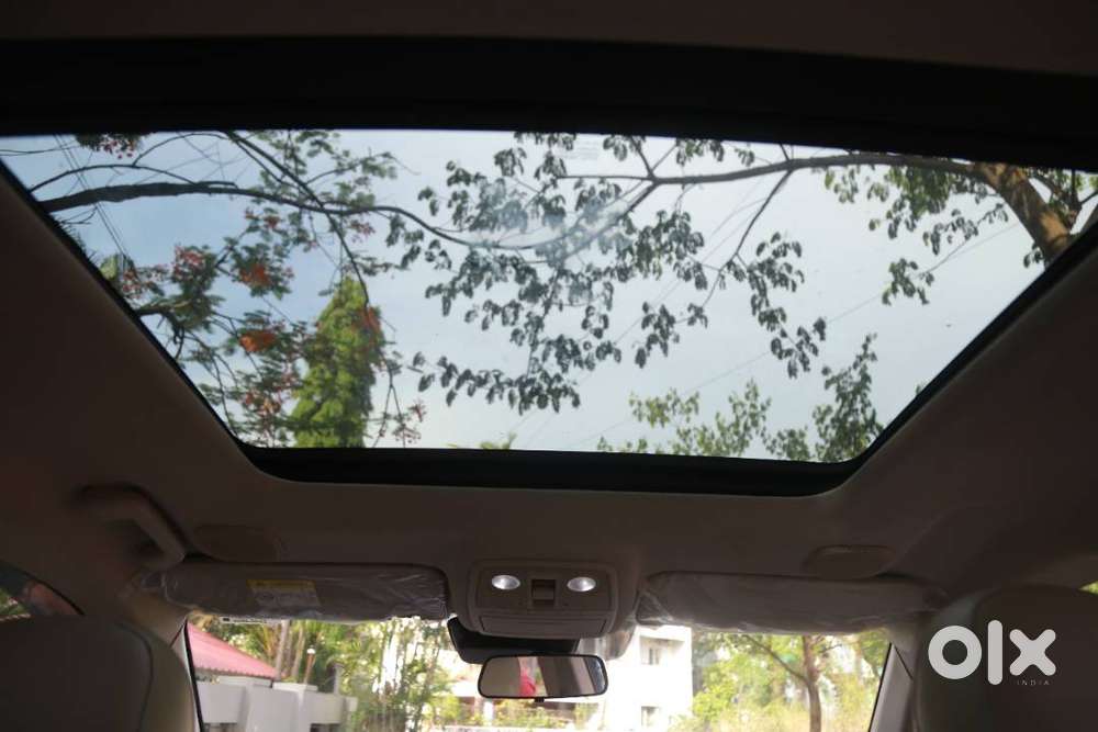 Xuv700 Awd Ax7 L (silver) 7 Seater Diesel At