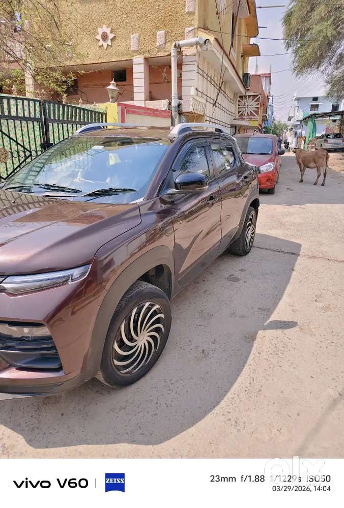 Push Botton Start Well Maintained Company Service Car Sell