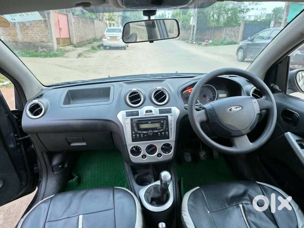 Ford Figo 2012-2015 Diesel Celebration Edition, 2012, Diesel