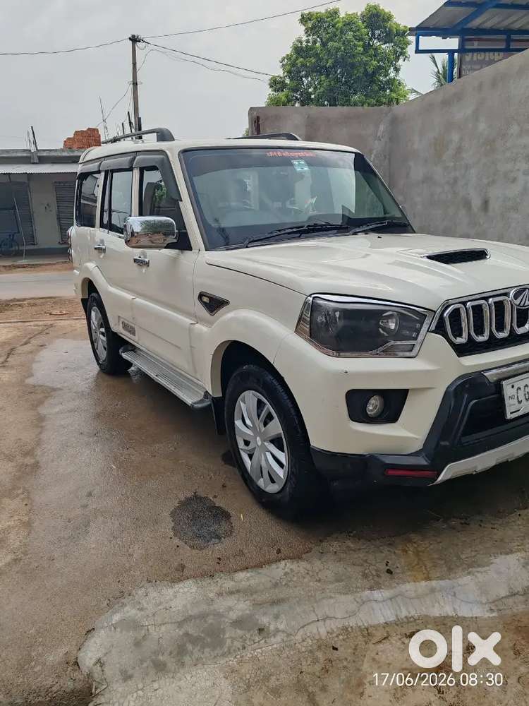 Mahindra Scorpio Classic 5