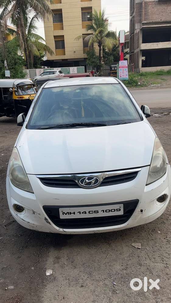 Hyundai I20 Petrol Manual 2011