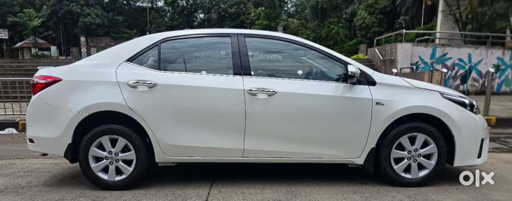 Toyota Corolla Altis, 2015, Petrol