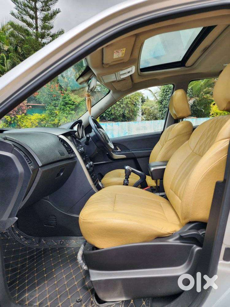 Mahindra Xuv500 W9, 2019, Diesel