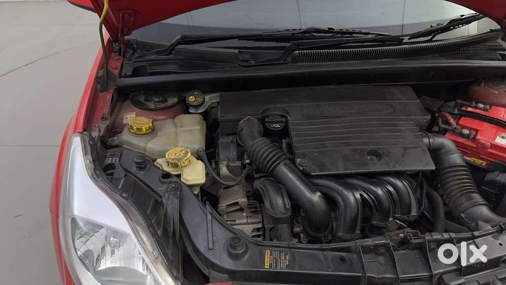 Ford Figo 2010-2012 Petrol Zxi, 2013, Petrol
