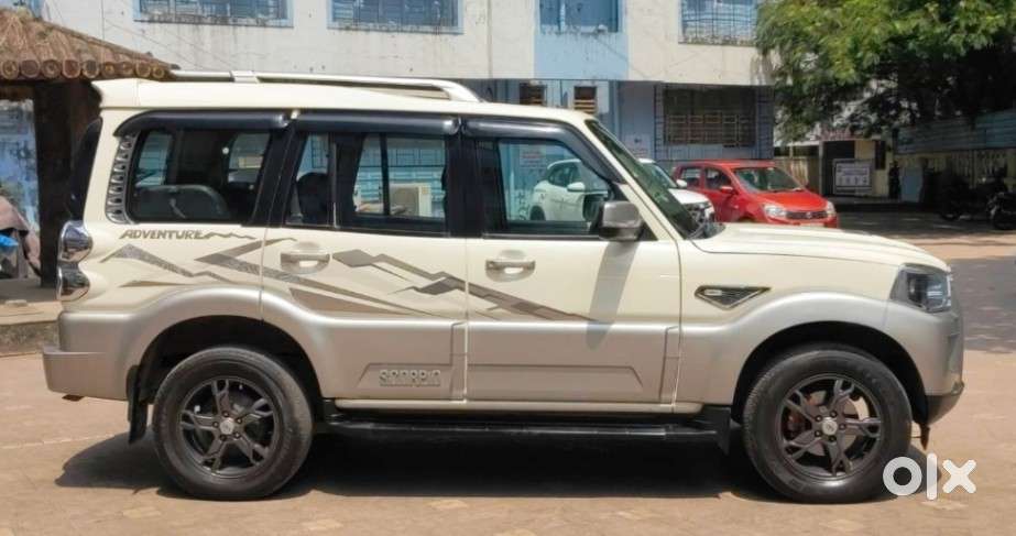 Mahindra Scorpio S10, 2017, Diesel
